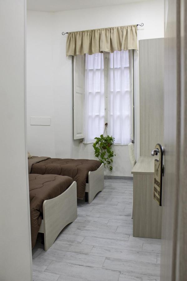 Amare Napoli Bed & Breakfast Exterior photo
